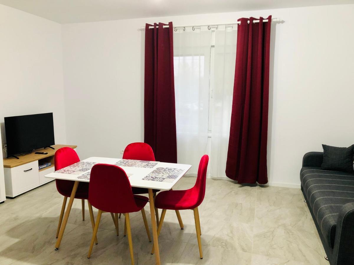 New And Modern Apartments In Villa, Near City Center M36 Temešvár Exteriér fotografie