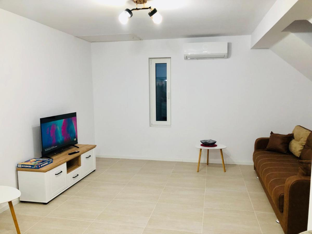New And Modern Apartments In Villa, Near City Center M36 Temešvár Exteriér fotografie
