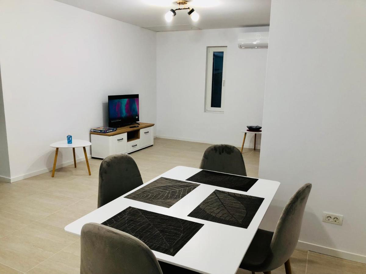 New And Modern Apartments In Villa, Near City Center M36 Temešvár Exteriér fotografie
